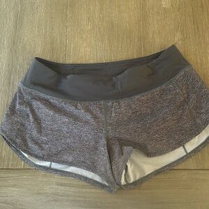 Lululemon speed up short 2.5”